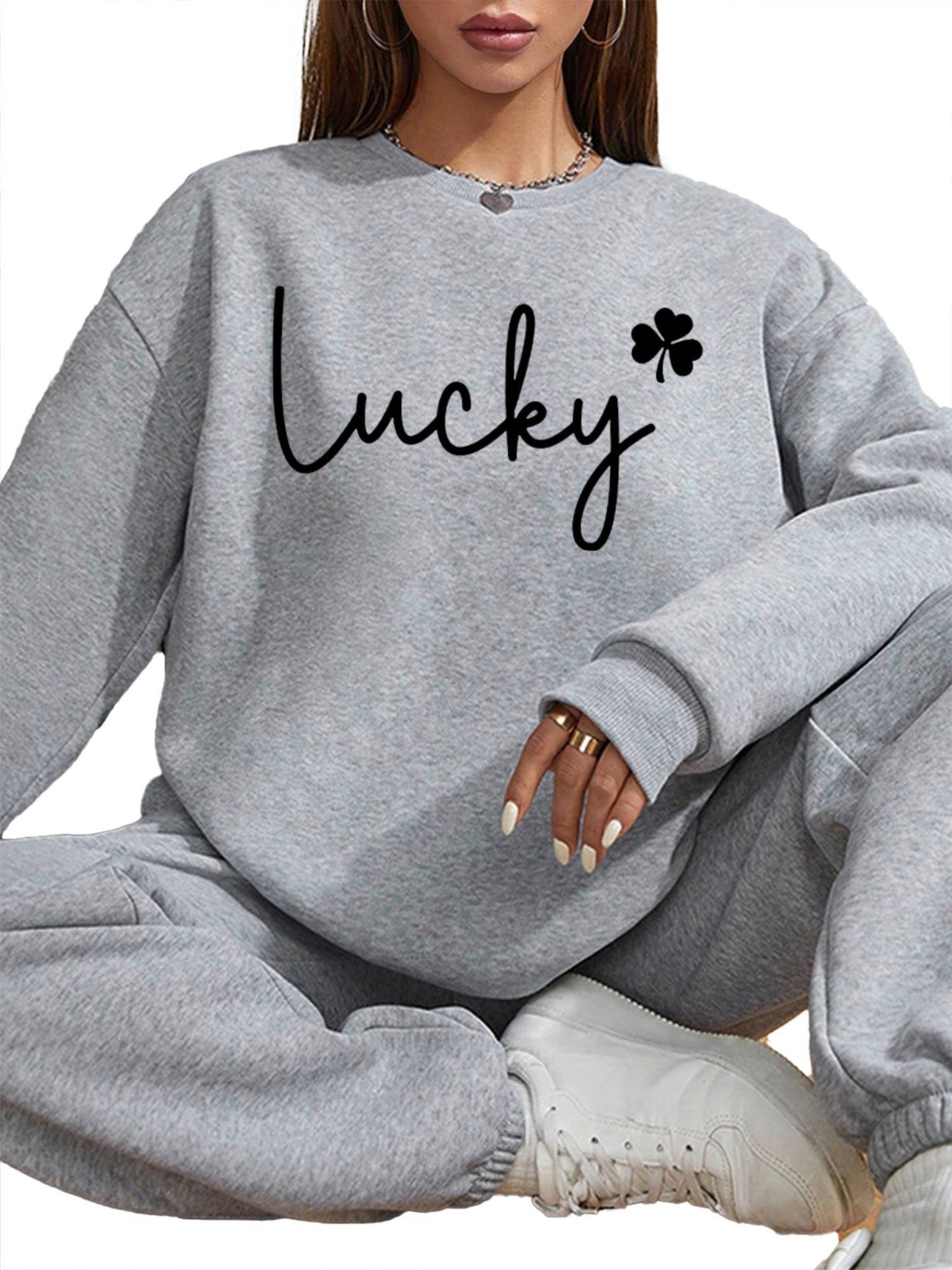 Women's Basic Crew Neck Sweatshirt - Long Sleeve with Pockets